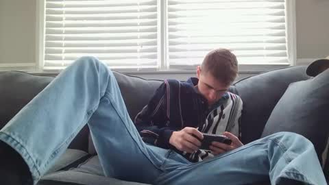 Snapshot of finnabun33 chatting on March 5, 9:26 pm Jake I am Bicurious online show from March 5, 9:26 pm