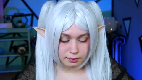 fiora online show from January 3, 8:21 am