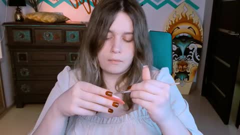 fiora online show from February 14, 12:36 pm