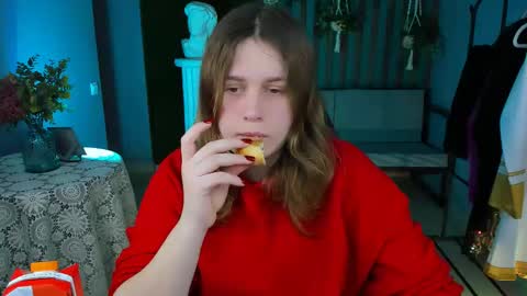 fiora online show from February 22, 5:12 am