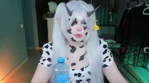 fiora online show from March 1, 8:13 am