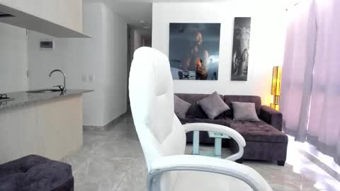 fiore   online show from January 26, 6:06 pm