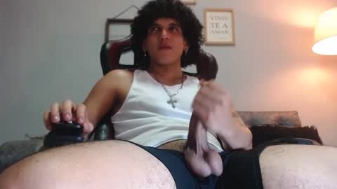 Snapshot of fire_boy69 chatting on October 9, 4:10 am fire_boy69 online show from October 9, 4:10 am