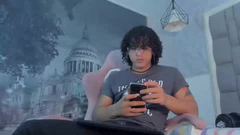 Snapshot of fire_boy69 chatting on November 14, 3:00 pm fire_boy69 online show from November 14, 3:00 pm