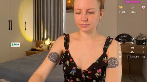 Snapshot of fire_red_ chatting on December 25, 4:44 am Liss  online show from December 25, 4:44 am