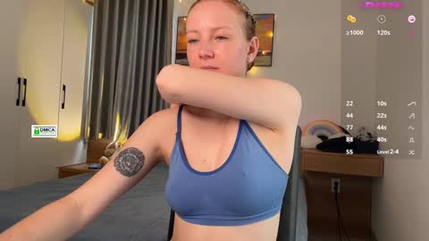 Snapshot of fire_red_ chatting on February 12, 6:51 am Liss  online show from February 12, 6:51 am