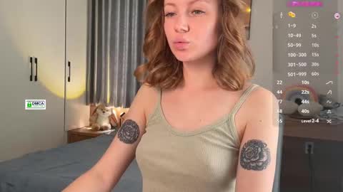 Snapshot of fire_red_ chatting on February 19, 4:44 am Liss  online show from February 19, 4:44 am