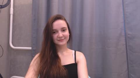 Snapshot of fireflies_fly_ chatting on January 28, 1:05 pm fireflies_fly_ online show from January 28, 1:05 pm