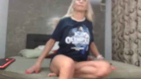 Snapshot of fitbarbiedoll chatting on February 12, 2:54 pm FitBarbieDoll online show from February 12, 2:54 pm