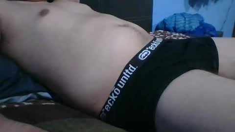 Snapshot of fitch0199 chatting on December 3, 8:56 am fitch0199 online show from December 3, 8:56 am