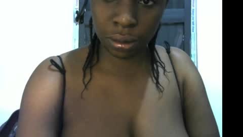 Snapshot of flirty_aria091 chatting on February 22, 9:19 am flirty aria online show from February 22, 9:19 am