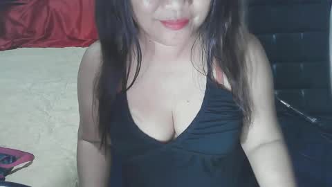 Snapshot of flirtymistressx chatting on December 7, 6:21 am FlirtyMistressX online show from December 7, 6:21 am