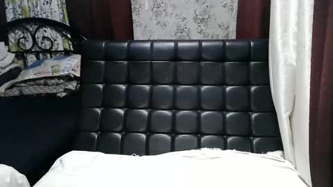 Snapshot of flirtymistressx chatting on October 28, 2:37 am FlirtyMistressX online show from October 28, 2:37 am