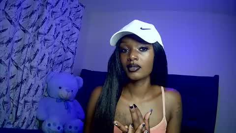 sheery online show from February 9, 11:46 pm