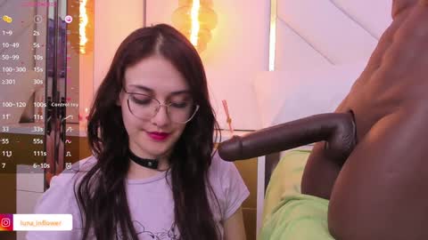 Luna online show from February 5, 6:59 pm