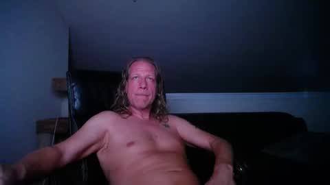 Snapshot of floridacat017 chatting on November 24, 3:50 am Double-D online show from November 24, 3:50 am