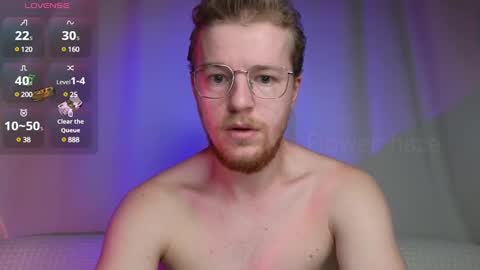 Snapshot of flower_haze chatting on December 27, 4:15 am Alexander online show from December 27, 4:15 am