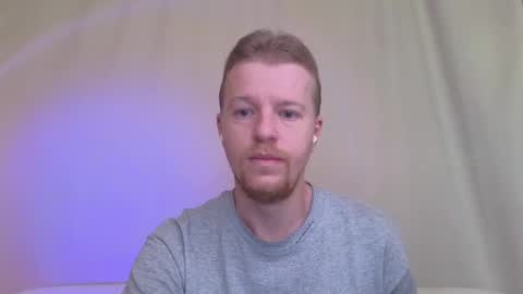 Snapshot of flower_haze chatting on February 23, 5:01 am Alexander online show from February 23, 5:01 am