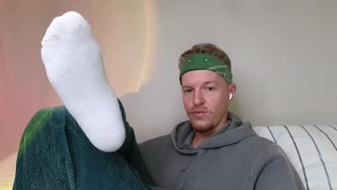 Snapshot of flower_haze chatting on October 15, 5:18 am Alexander online show from October 15, 5:18 am