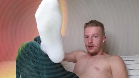 Snapshot of flower_haze chatting on October 17, 4:09 pm Alexander online show from October 17, 4:09 pm