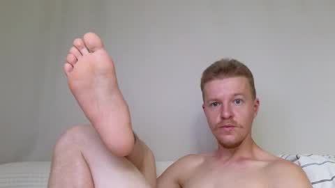 Snapshot of flower_haze chatting on October 27, 6:17 am Alexander online show from October 27, 6:17 am