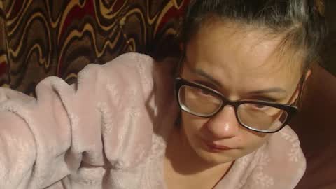 Snapshot of flowercandydoll chatting on December 1, 5:40 pm say meow and send tip online show from December 1, 5:40 pm