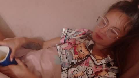 Snapshot of flowercandydoll chatting on May 13, 7:39 am say meow and send tip online show from May 13, 7:39 am