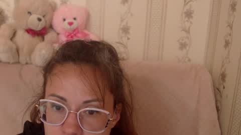 Snapshot of flowercandydoll chatting on May 15, 11:17 am say meow and send tip online show from May 15, 11:17 am
