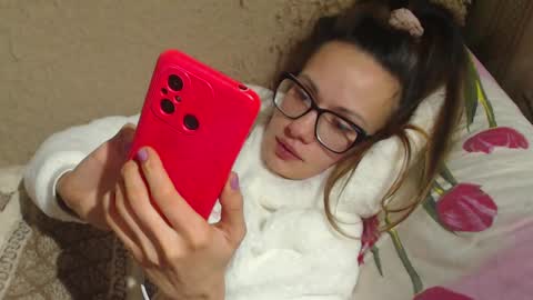 say meow and send tip  online show from December 14, 7:36 pm