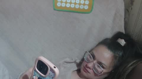 Snapshot of flowercandydoll13 chatting on April 25, 1:41 pm say meow and send tip online show from April 25, 1:41 pm