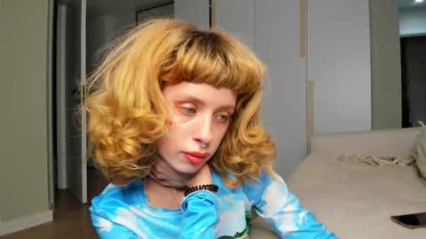 Flower online show from March 15, 6:36 pm