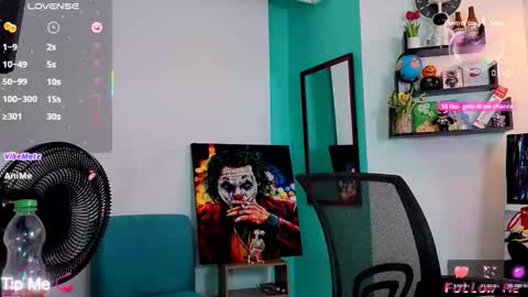 flowers109 online show from November 25, 10:54 pm