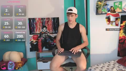 flowers109 online show from April 6, 10:54 pm