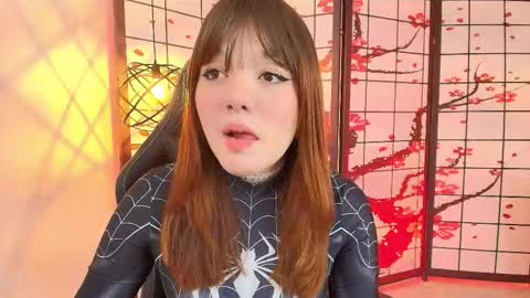  FLUFFY BUBBLE  online show from November 15, 4:10 am