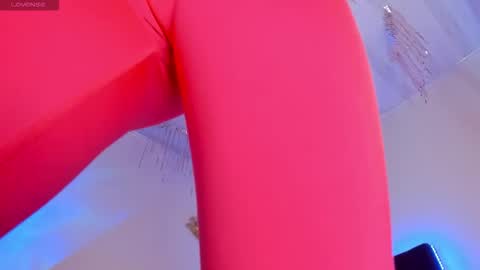 lia online show from September 27, 10:37 pm