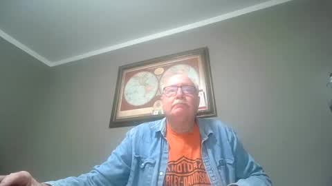 Snapshot of fmfsocal123 chatting on November 23, 1:27 am fmfsocal123 online show from November 23, 1:27 am