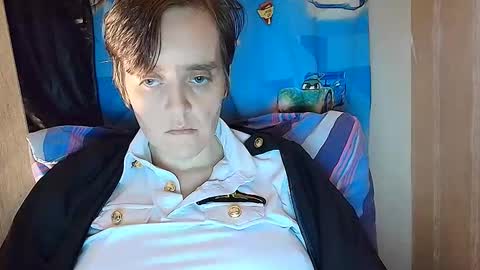 Snapshot of fmmjvellinga22 chatting on November 8, 2:45 am mysteriousEva online show from November 8, 2:45 am