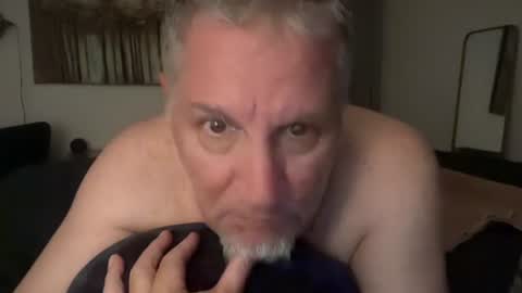 Snapshot of fnkywht60smthng_ chatting on July 13, 7:11 am fnkywht60smthng_ online show from July 13, 7:11 am