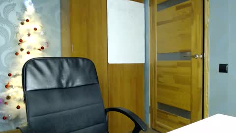 Snapshot of fofhcf chatting on January 10, 7:21 pm Molli Ready for any play with you. Hottest show in pvt Help a student earn big tokens online show from January 10, 7:21 pm