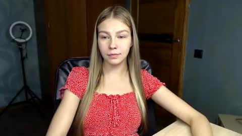 Snapshot of fofhcf chatting on February 16, 8:22 pm Molli Ready for any play with you. Hottest show in pvt Help a student earn big tokens online show from February 16, 8:22 pm