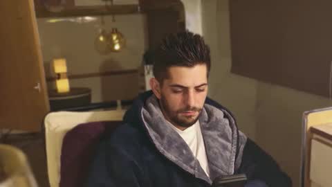 Snapshot of followknight chatting on December 14, 5:29 pm independent model online show from December 14, 5:29 pm