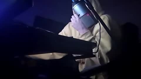 Snapshot of followthewhiterabbittail chatting on January 12, 3:46 pm Have fun remembering u online show from January 12, 3:46 pm