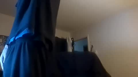 Snapshot of followthewhiterabbittail chatting on September 29, 9:19 pm Have fun remembering u online show from September 29, 9:19 pm