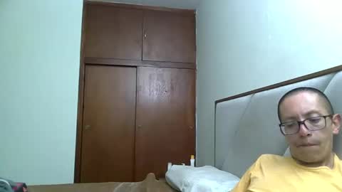 Snapshot of fonzi_flores chatting on October 5, 1:09 pm fonzi_flores online show from October 5, 1:09 pm