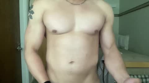 Footballplayer334 online show from April 21, 10:23 pm