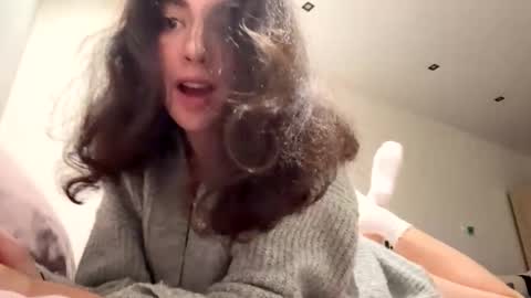 Snapshot of forbiddennvelvet chatting on November 8, 4:29 pm forbiddennvelvet online show from November 8, 4:29 pm