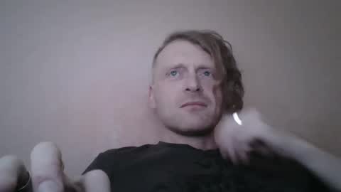 Snapshot of forgotten_lover chatting on December 20, 2:49 pm forgotten_lover online show from December 20, 2:49 pm