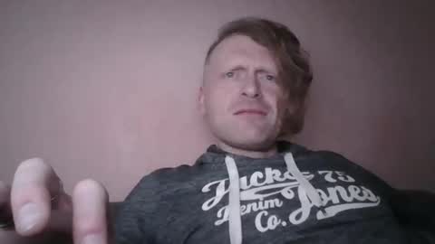 Snapshot of forgotten_lover chatting on February 14, 4:09 pm forgotten_lover online show from February 14, 4:09 pm