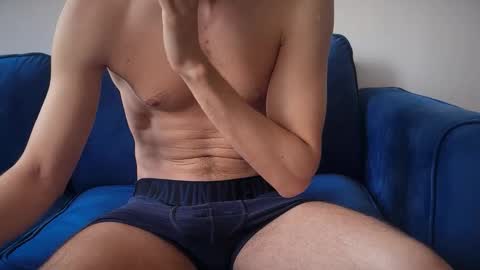 formaldehider online show from April 4, 2:25 pm