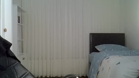 fortiori8 online show from December 4, 9:56 pm